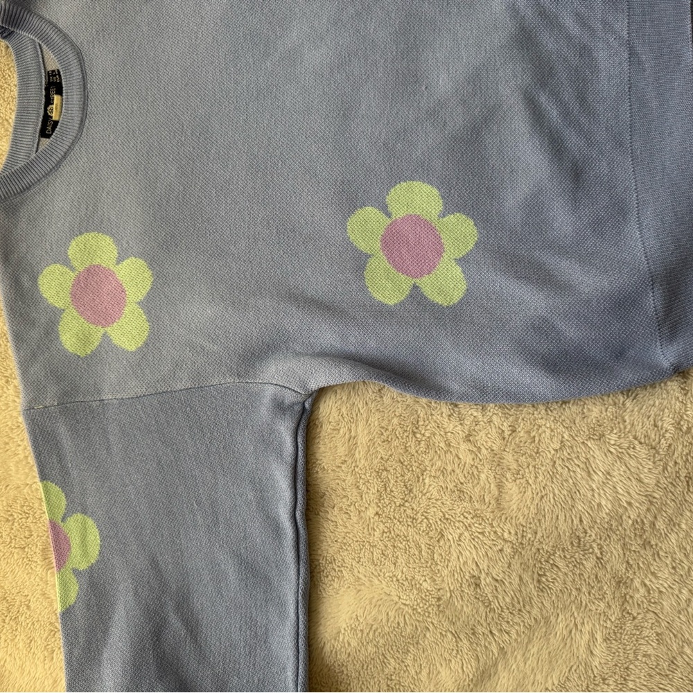 Daisy street flower sweater - Picture 2 of 3